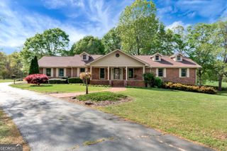 2801 Hwy 105, Demorest, GA 30535