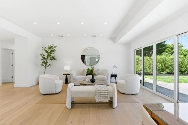 1073 Celilo Drive, Sunnyvale, CA 94087