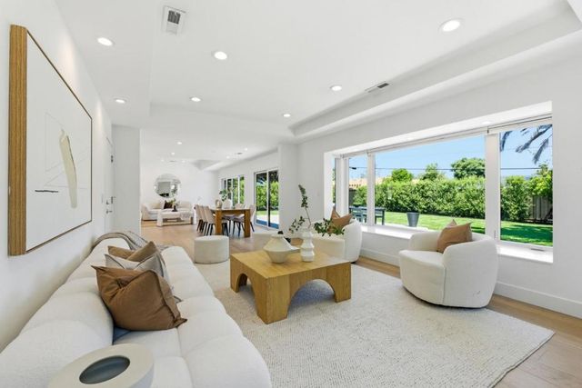 1073 Celilo Drive, Sunnyvale, CA 94087