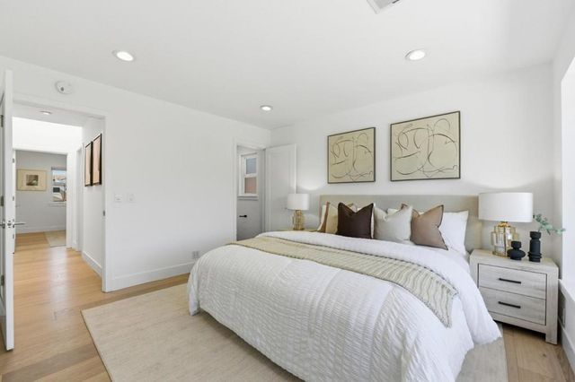 1073 Celilo Drive, Sunnyvale, CA 94087