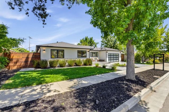 1073 Celilo Drive, Sunnyvale, CA 94087