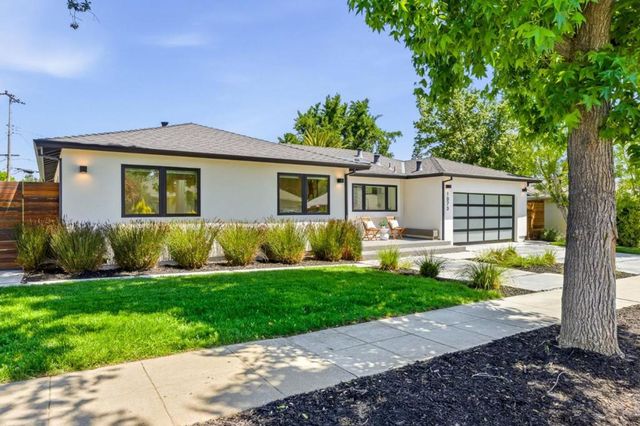 1073 Celilo Drive, Sunnyvale, CA 94087