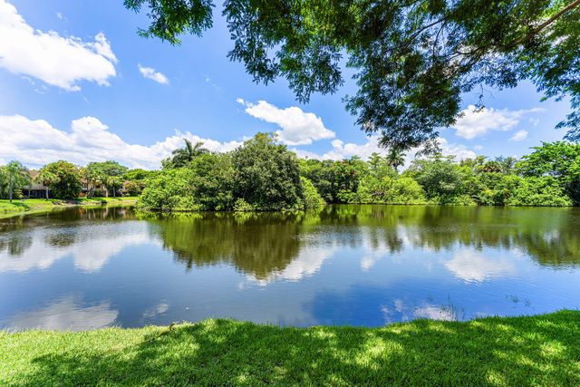 3821 Carambola Circle N 2942, Coconut Creek, FL 33066