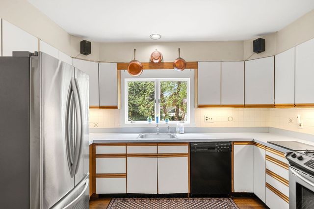 19 Gaskins Road, Milton, MA 02186
