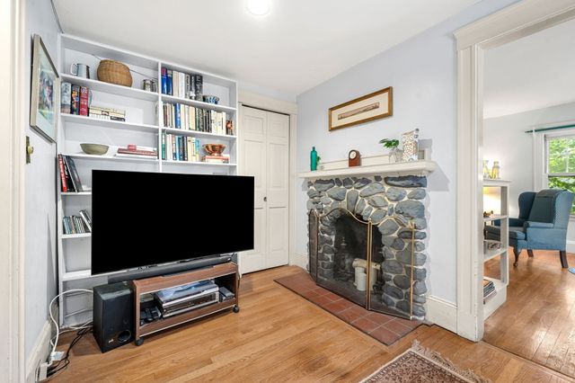 19 Gaskins Road, Milton, MA 02186