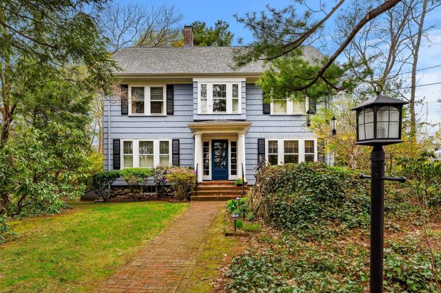 19 Gaskins Road, Milton, MA 02186