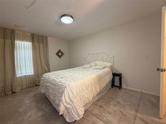 845 Augusta Drive 11, Houston, TX 77057