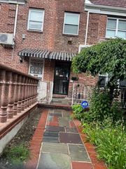 108-17 66Ave, Forest Hills, NY 11375
