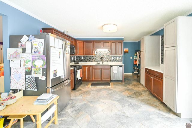 2050 Clark Line Road, Paducah, KY 42003