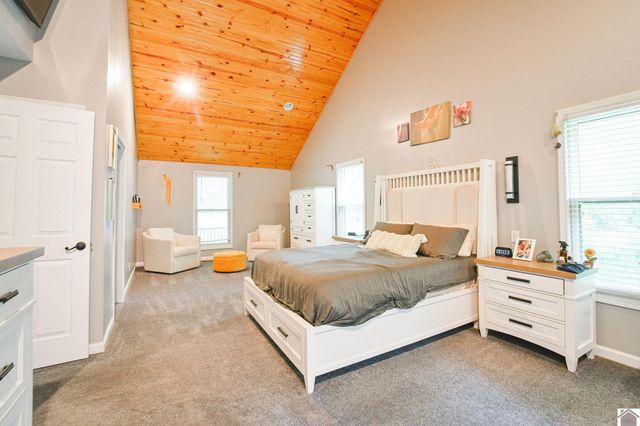 2050 Clark Line Road, Paducah, KY 42003