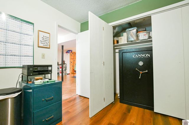 2050 Clark Line Road, Paducah, KY 42003