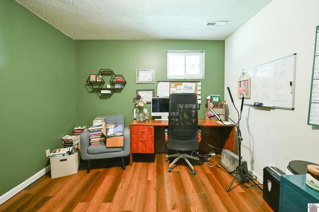 2050 Clark Line Road, Paducah, KY 42003