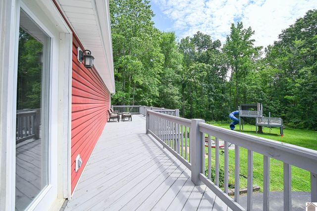 2050 Clark Line Road, Paducah, KY 42003