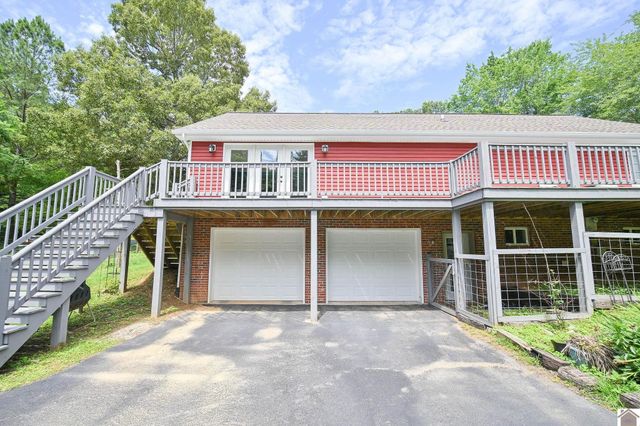 2050 Clark Line Road, Paducah, KY 42003