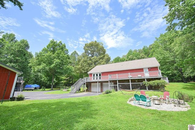 2050 Clark Line Road, Paducah, KY 42003
