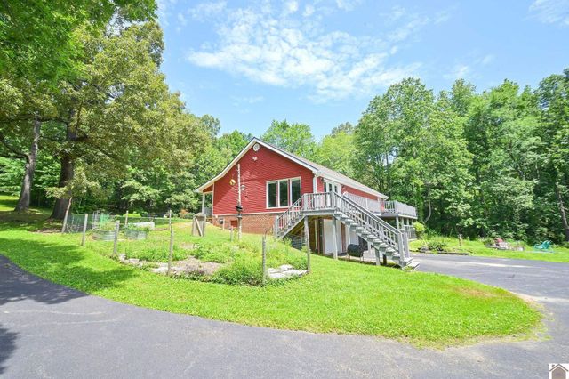 2050 Clark Line Road, Paducah, KY 42003