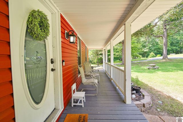 2050 Clark Line Road, Paducah, KY 42003