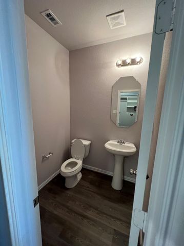 15446 Islandview Lane, Houston, TX 77053