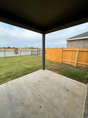 15446 Islandview Lane, Houston, TX 77053