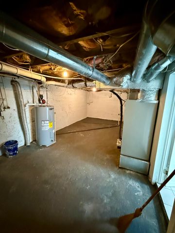 1021 Pechin AVE, Roanoke, VA 24013