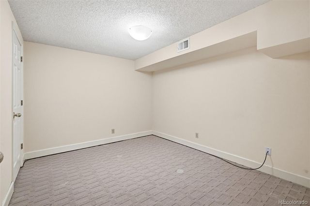4675 S Yosemite Street 208, Denver, CO 80237