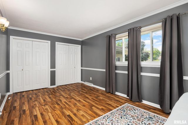 320 W MICHIGAN Avenue, Metamora, IL 61548