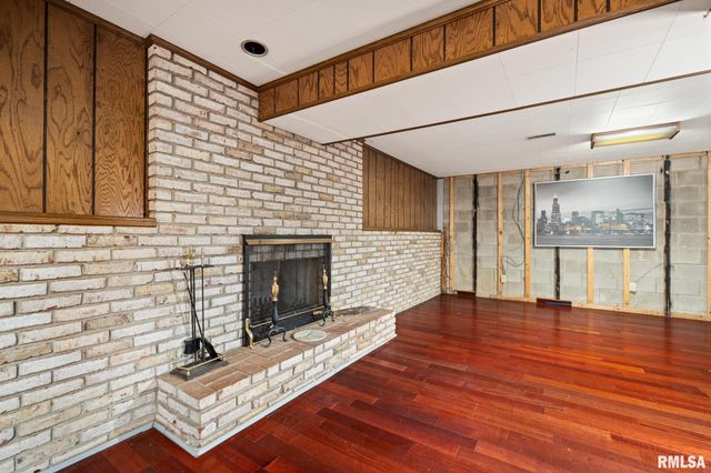 320 W MICHIGAN Avenue, Metamora, IL 61548