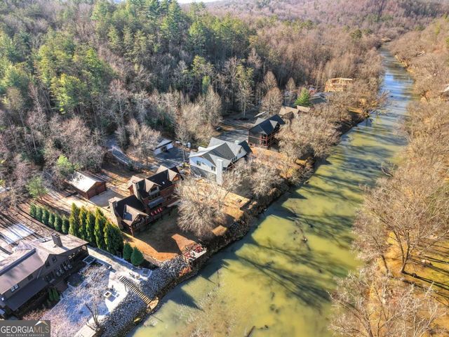 1901 Hogback Drive, Blue Ridge, GA 30513