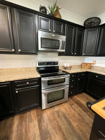400 Bayshore Dr Apt A, Hot Springs, AR 71901