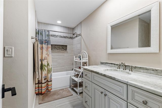 1118 SW 112TH STREET, Gainesville, FL 32607