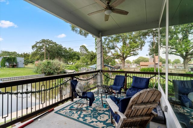 1800 Mason Lane, Tool, TX 75143