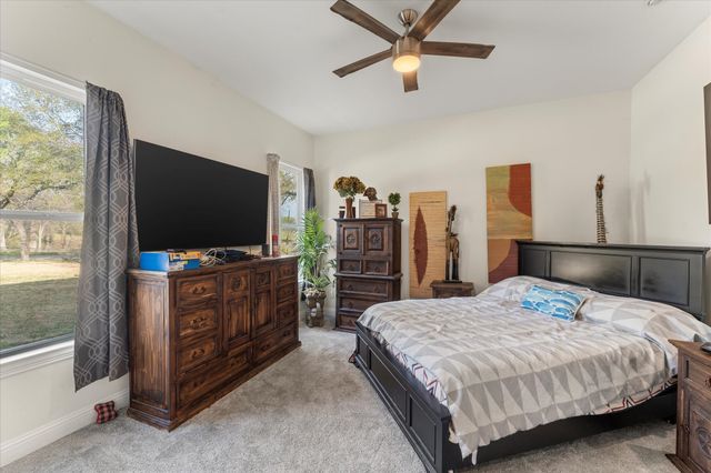 1800 Mason Lane, Tool, TX 75143