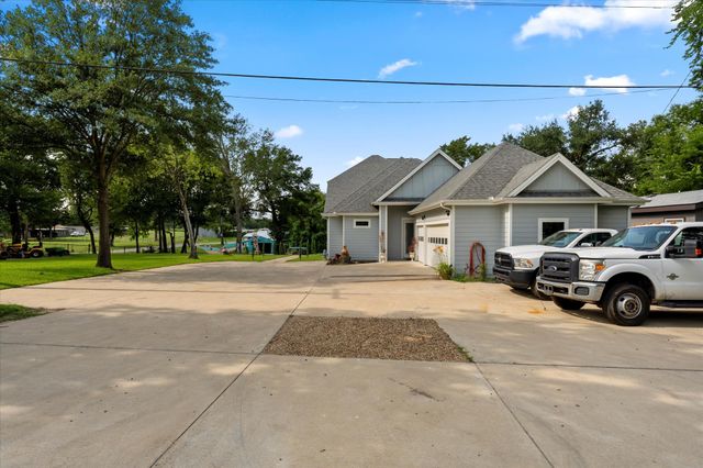 1800 Mason Lane, Tool, TX 75143