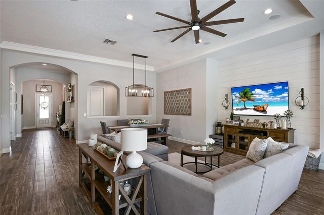 6117 SHADOWLAKE DRIVE, Apollo Beach, FL 33572