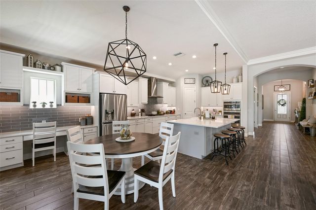 6117 SHADOWLAKE DRIVE, Apollo Beach, FL 33572