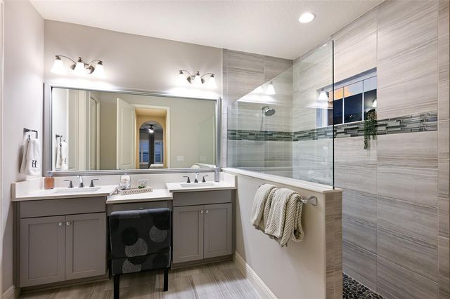 6117 SHADOWLAKE DRIVE, Apollo Beach, FL 33572