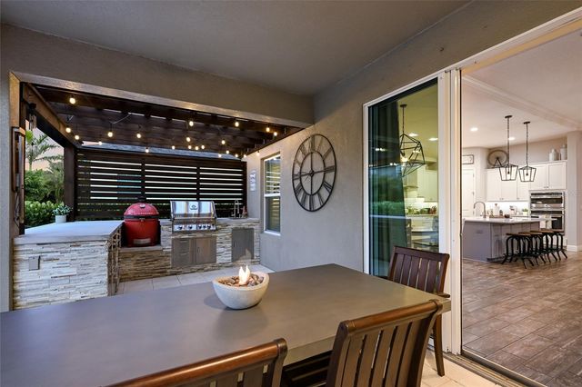 6117 SHADOWLAKE DRIVE, Apollo Beach, FL 33572