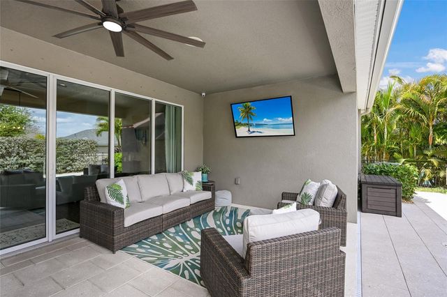 6117 SHADOWLAKE DRIVE, Apollo Beach, FL 33572