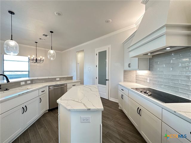 406 Eagle Heights Drive, Salado, TX 76571