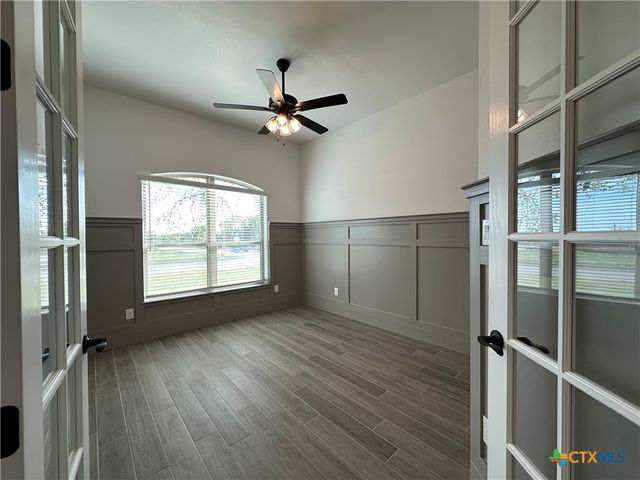 406 Eagle Heights Drive, Salado, TX 76571