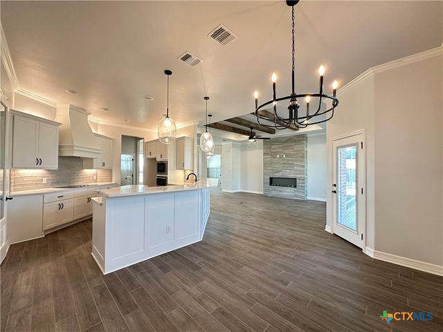 406 Eagle Heights Drive, Salado, TX 76571