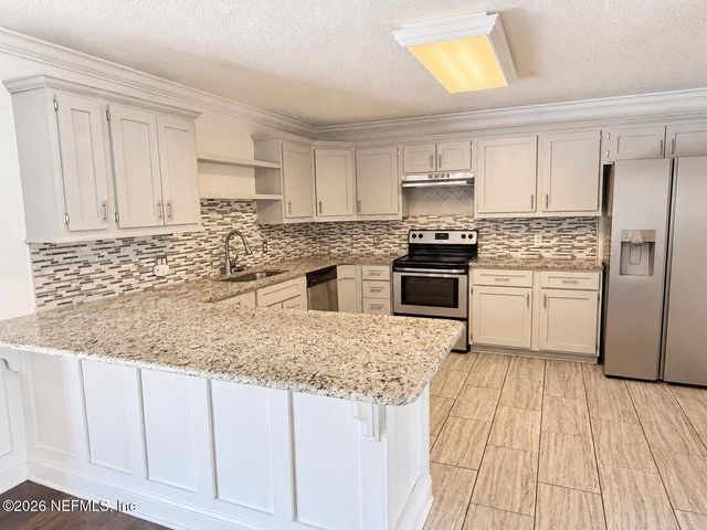 2500 WESTOVER Drive, Palatka, FL 32177