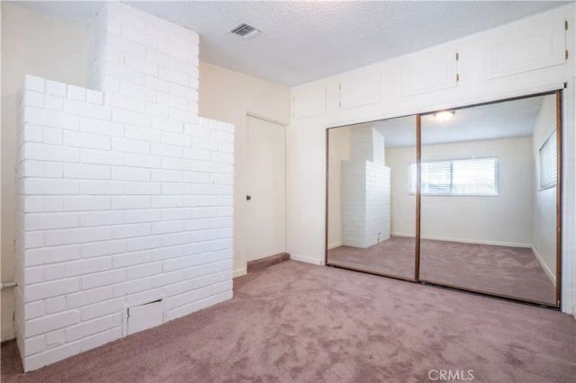11018 Woodley, Granada Hills, CA 91344