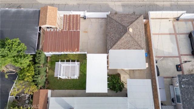 11018 Woodley, Granada Hills, CA 91344