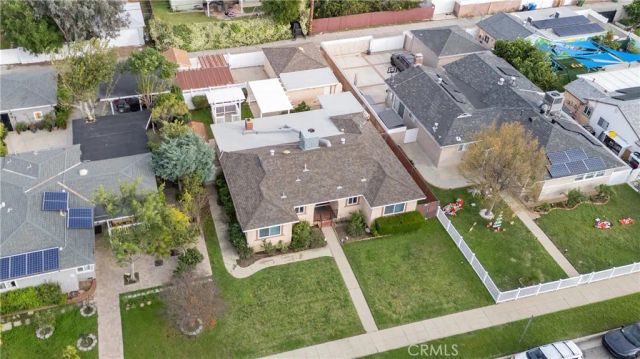11018 Woodley, Granada Hills, CA 91344