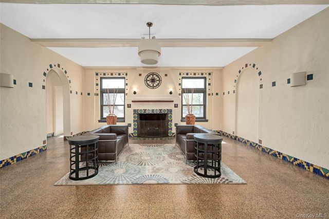 314 Livingston Avenue 203W, Mamaroneck, NY 10543