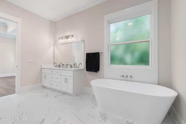 9479 Old Salem Way NW, Calabash, NC 28467