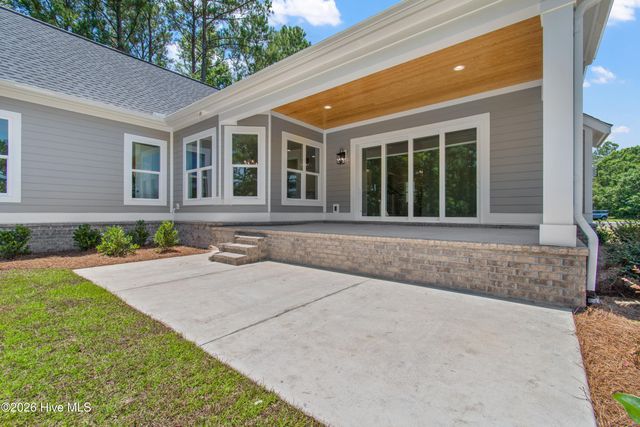 9479 Old Salem Way NW, Calabash, NC 28467