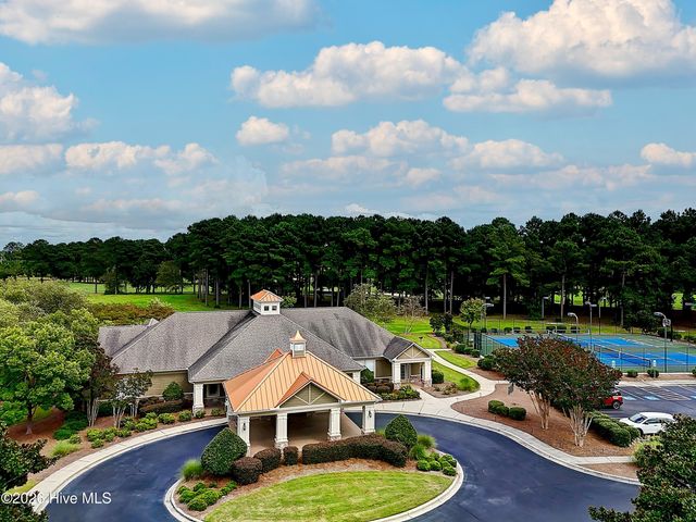 9479 Old Salem Way NW, Calabash, NC 28467