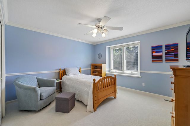 5773 Coachlight Court, West Des Moines, IA 50266